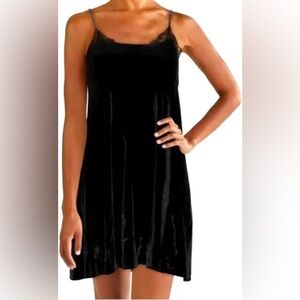 BLACK NWT Maronie Winter Party Dress Velvet with lace BLACK BLACK BLACK